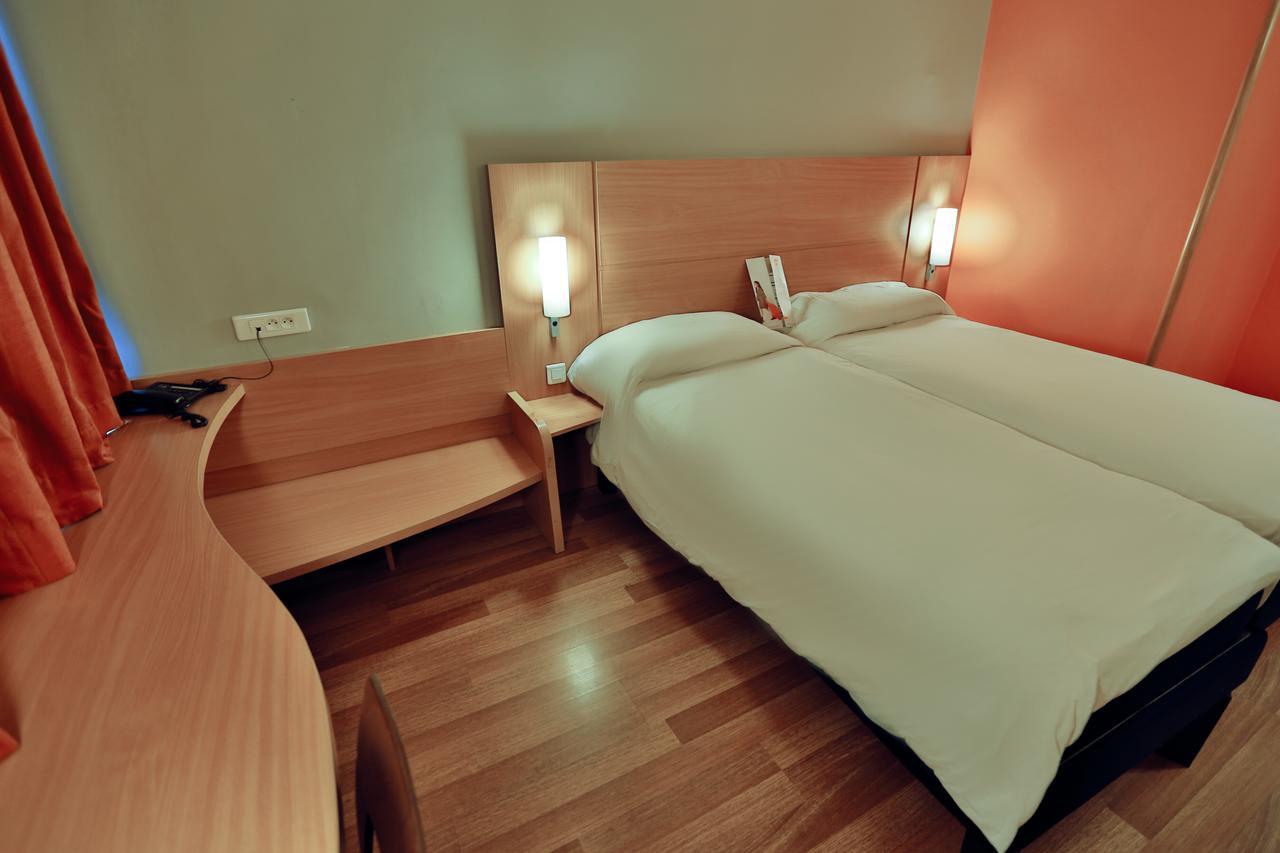 Hotel Ibis Meknès Exterior foto